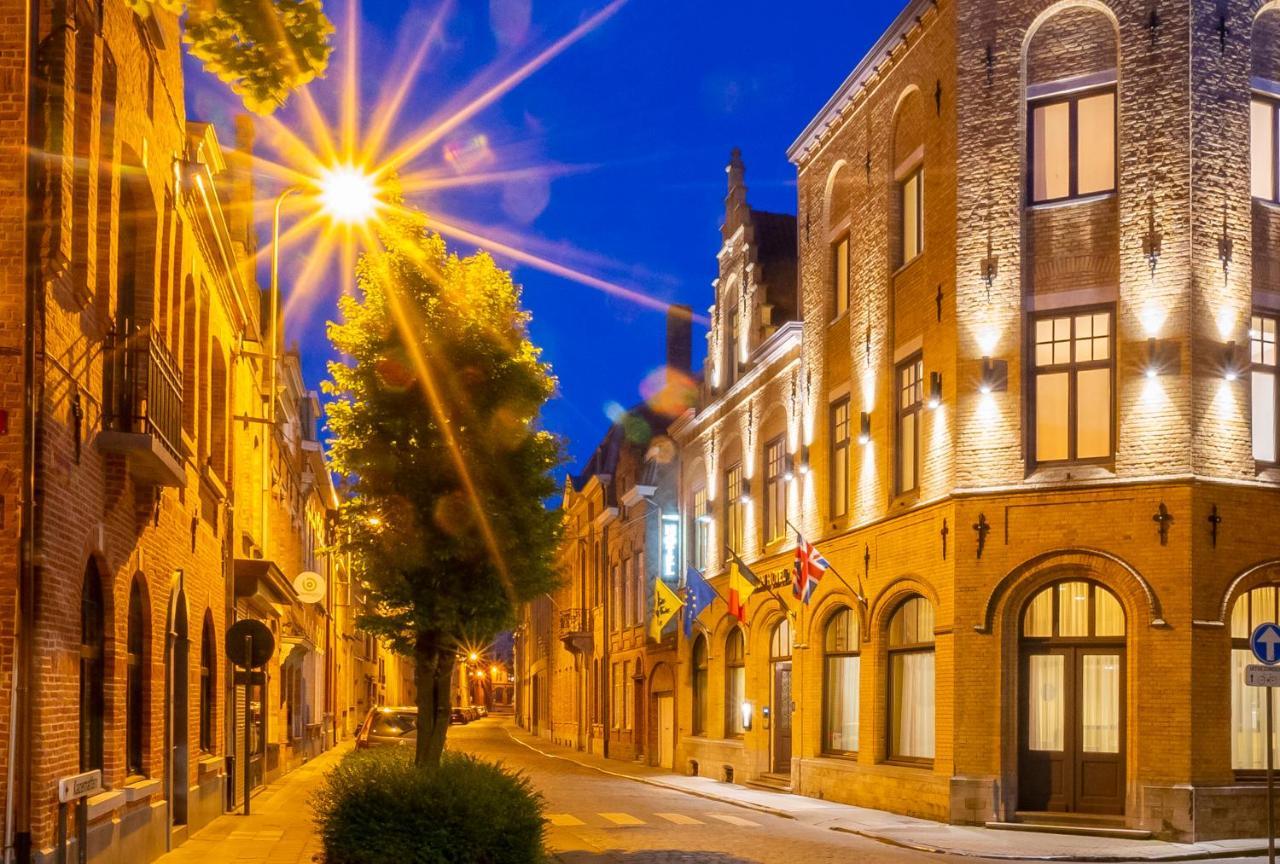 Albion Hotel Іпр Екстер'єр фото